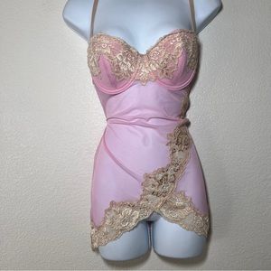 VINTAGE FREDRICKS OF HOLLYWOOD